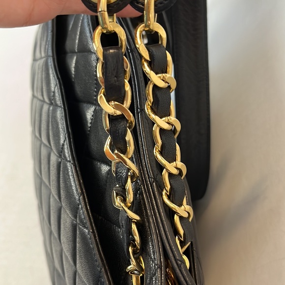 SOLD! Chanel Quilted Lambskin CC Tote - Picture 9 of 16